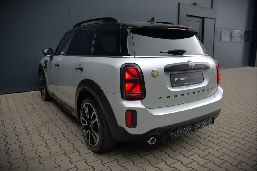MINI Countryman 1.5 Cooper S E ALL4 | JCW | Panoramadak | Stoelverwarming | Harman Kardon | Head-Up Display | John Cooper Works | Camera | Apple Carplay | Parkeersensoren | Keyless |