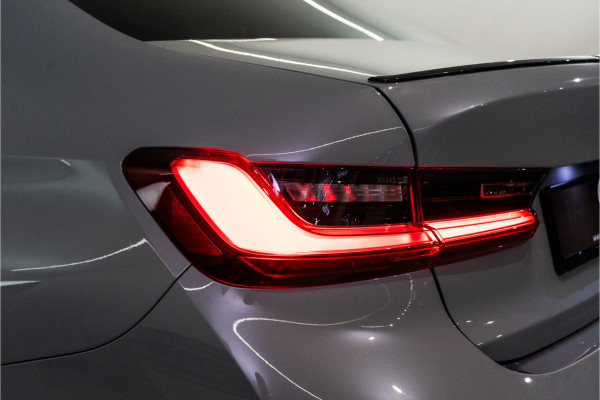 BMW 3-serie 320e M-Sport Pro 204PK | Shadow | Pano | ACC | Sfeer | Laser | Fabrieksgarantie
