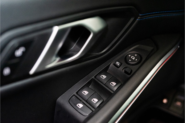 BMW 3-serie 320e M-Sport Pro 204PK | Shadow | Pano | ACC | Sfeer | Laser | Fabrieksgarantie