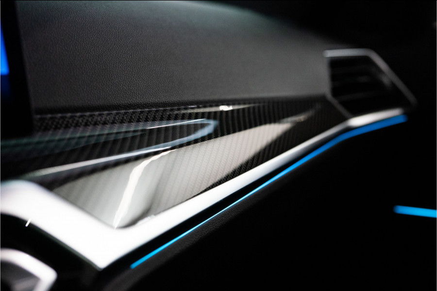 BMW 3-serie 320e M-Sport Pro 204PK | Shadow | Pano | ACC | Sfeer | Laser | Fabrieksgarantie