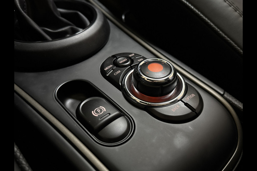 MINI Countryman 220PK HYBRID COOPER S E ALL4 SPORT LEDER/VIRTUAL/CAMERA/PANORAMADAK