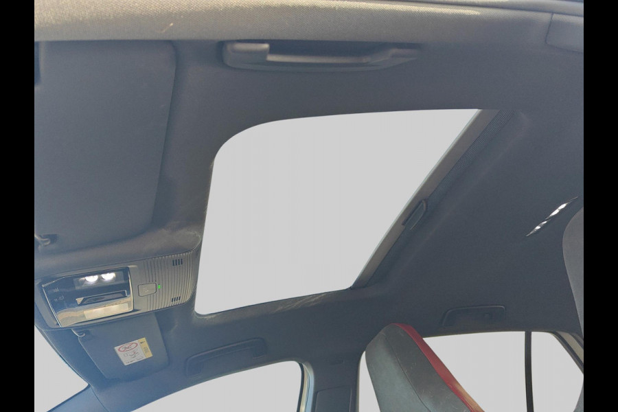 Volkswagen Golf 2.0 TSI GTI Clubsport | Panorama-schuif-/kanteldak | Apple Carplay/Andriod Auto