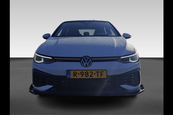 Volkswagen Golf 2.0 TSI GTI Clubsport | Panorama-schuif-/kanteldak | Apple Carplay/Andriod Auto