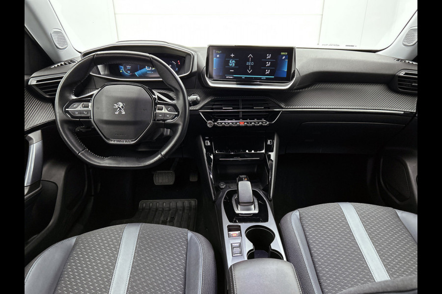Peugeot e-2008 EV Allure 50 kWh (NAVIGATIE, CARPLAY, PDC, CRUISE, 1e EIGENAAR)