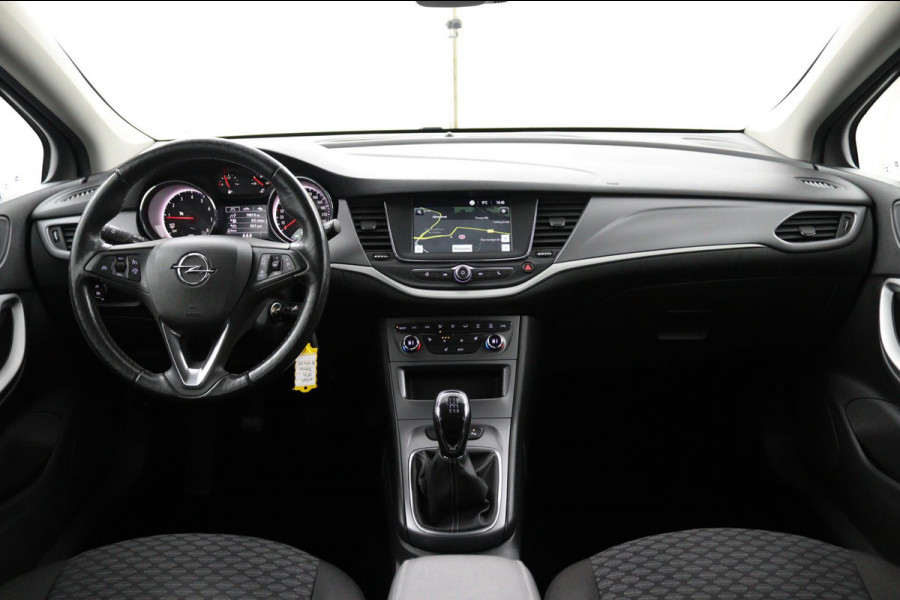 Opel Astra Sports Tourer 1.2 Bus. Edit.*CAMERA*ECC*CRUISE*NAVI*HAAK*PDC*