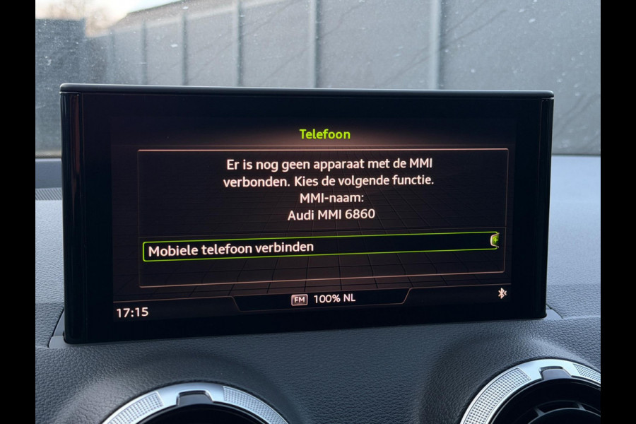 Audi Q2 35 TFSI S-Line Edition CarPlay Camera