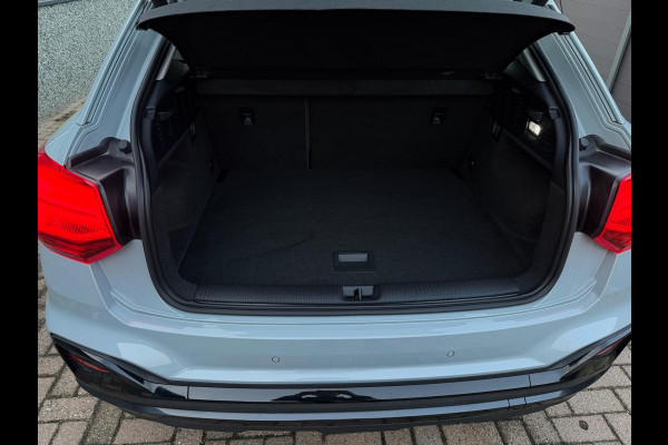 Audi Q2 35 TFSI S-Line Edition CarPlay Camera