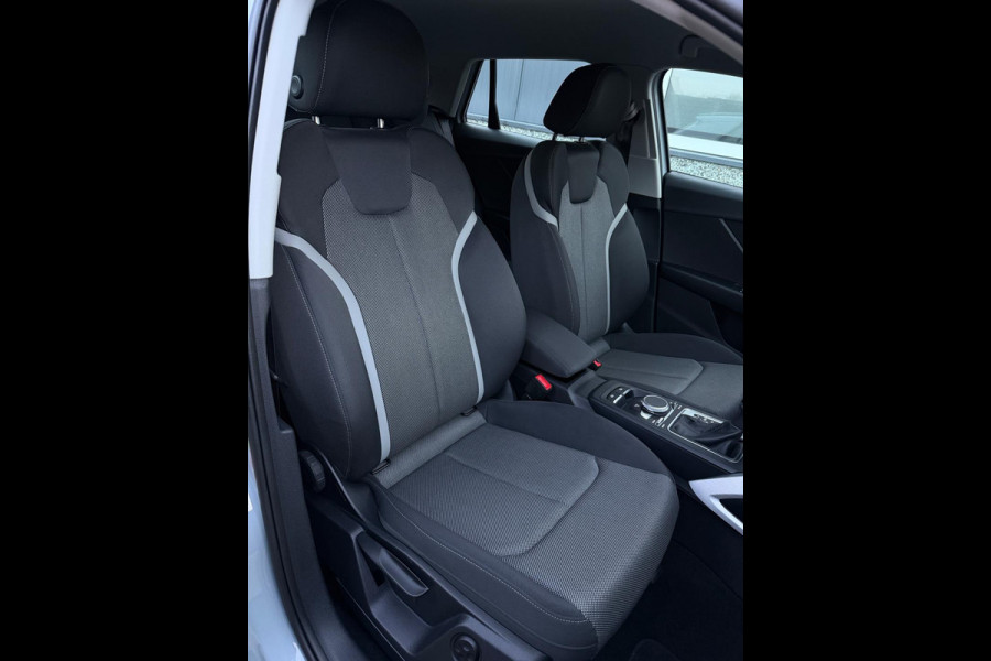 Audi Q2 35 TFSI S-Line Edition CarPlay Camera