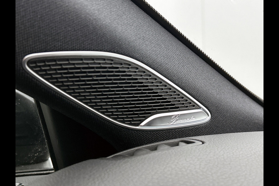 Mercedes-Benz A-Klasse 180 AMG-Line Premium Plus(Goed OndH, Sfeerverlichting, Camera, Parkeerhulp V+A, StoelV, Cruise Con, Etc)