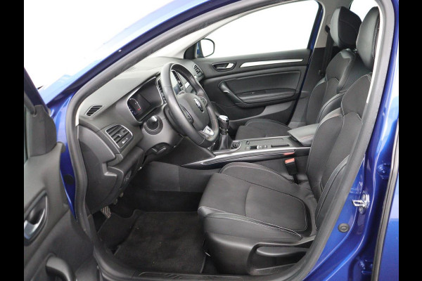 Renault Mégane 1.3 TCe Intens | Trekhaak | Carplay | Keyless | Navigatie | Full LED | Parkeerhulp | Climate control | Bluetooth | Cruise control