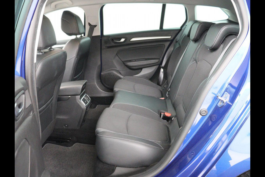 Renault Mégane 1.3 TCe Intens | Trekhaak | Carplay | Keyless | Navigatie | Full LED | Parkeerhulp | Climate control | Bluetooth | Cruise control