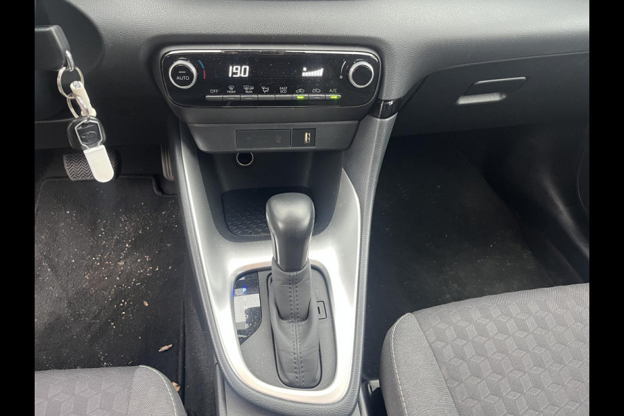 Toyota Yaris 1.5 Hybrid Active | Navigatie | Camera | Cruise control | Lane assist |