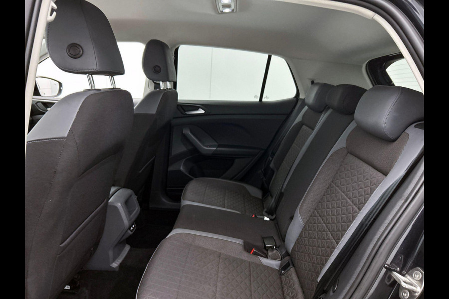Volkswagen T-Cross 1.0 TSI AUTOM. AD-CRUISE | CAMERA | VIRTUAL
