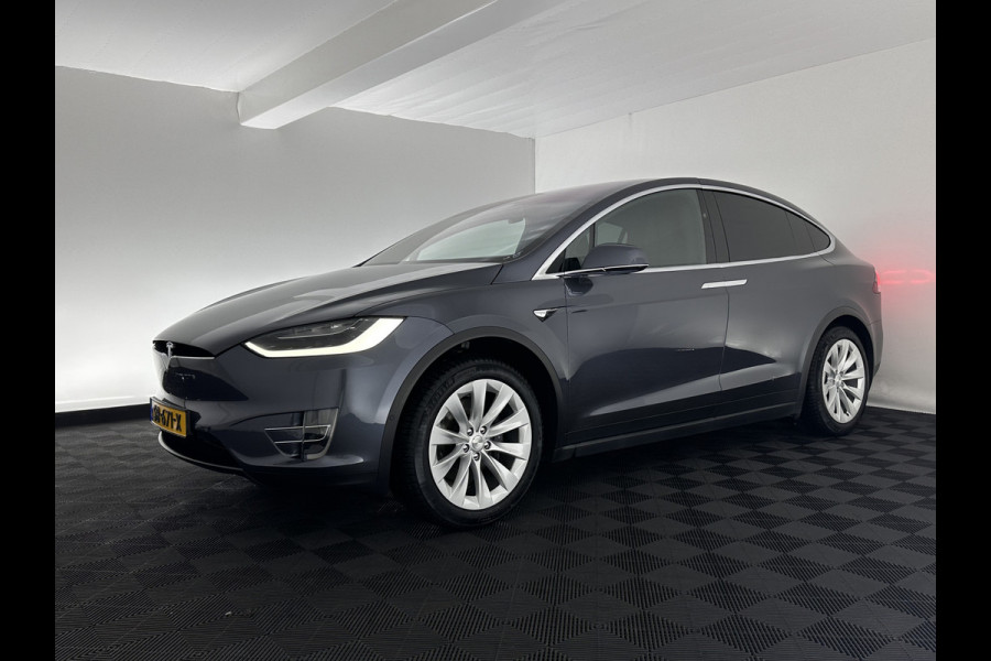 Tesla Model X 75D Base [ 7-Pers. ] Aut. *PANO-WINDOW | AUTOPILOT | LEATHER | TOPVIEW | NAVI-FULLMAP | FULL-LED | AIRSUSPENSION | DIGI-COCKPIT | KEYLESS | CAMERA | DAB+ | HEATED-COMFORTSEATS | 20''ALU*
