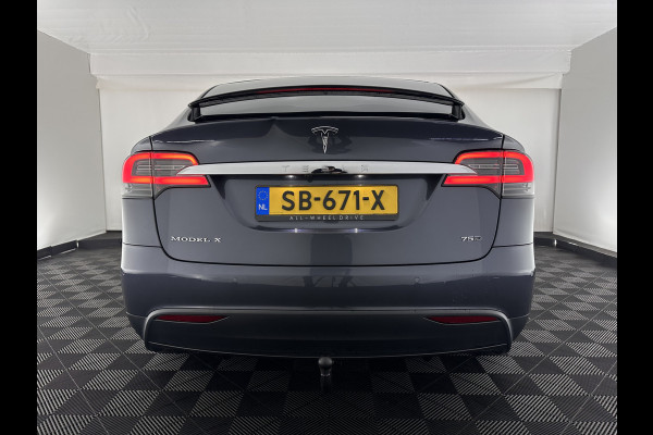 Tesla Model X 75D Base [ 7-Pers. ] Aut. *PANO-WINDOW | AUTOPILOT | LEATHER | TOPVIEW | NAVI-FULLMAP | FULL-LED | AIRSUSPENSION | DIGI-COCKPIT | KEYLESS | CAMERA | DAB+ | HEATED-COMFORTSEATS | 20''ALU*
