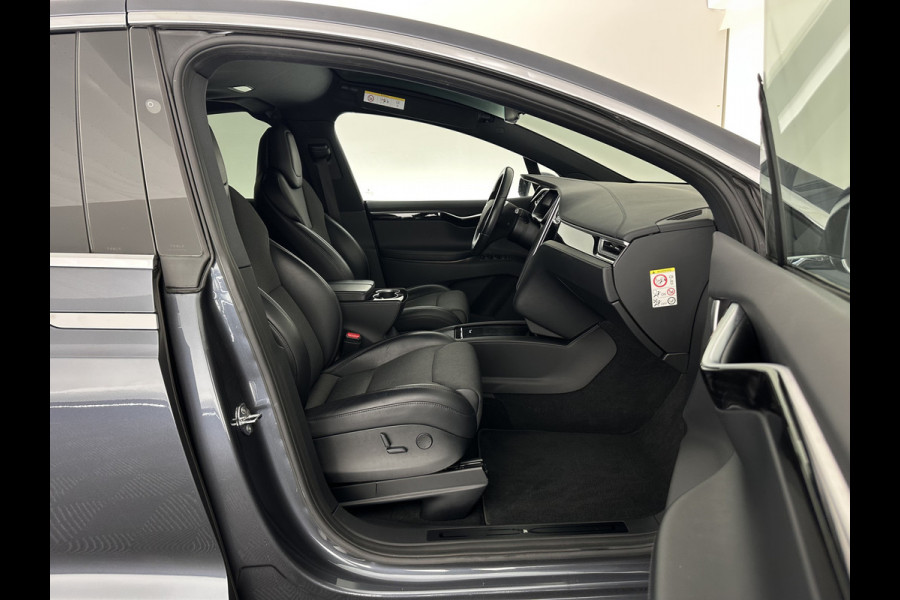 Tesla Model X 75D Base [ 7-Pers. ] Aut. *PANO-WINDOW | AUTOPILOT | LEATHER | TOPVIEW | NAVI-FULLMAP | FULL-LED | AIRSUSPENSION | DIGI-COCKPIT | KEYLESS | CAMERA | DAB+ | HEATED-COMFORTSEATS | 20''ALU*