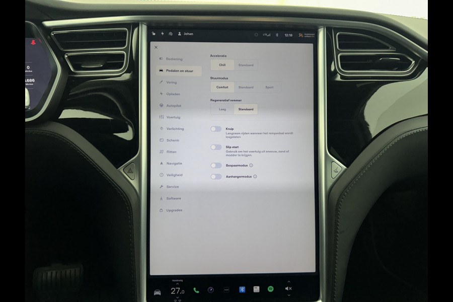 Tesla Model X 75D Base [ 7-Pers. ] Aut. *PANO-WINDOW | AUTOPILOT | LEATHER | TOPVIEW | NAVI-FULLMAP | FULL-LED | AIRSUSPENSION | DIGI-COCKPIT | KEYLESS | CAMERA | DAB+ | HEATED-COMFORTSEATS | 20''ALU*