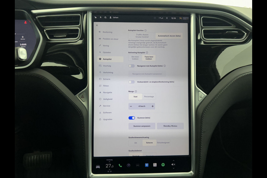Tesla Model X 75D Base [ 7-Pers. ] Aut. *PANO-WINDOW | AUTOPILOT | LEATHER | TOPVIEW | NAVI-FULLMAP | FULL-LED | AIRSUSPENSION | DIGI-COCKPIT | KEYLESS | CAMERA | DAB+ | HEATED-COMFORTSEATS | 20''ALU*