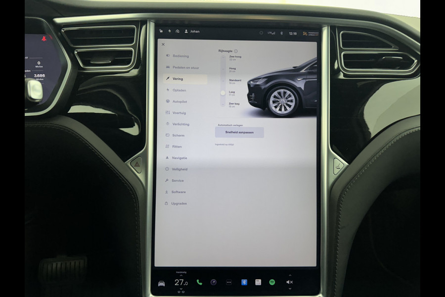 Tesla Model X 75D Base [ 7-Pers. ] Aut. *PANO-WINDOW | AUTOPILOT | LEATHER | TOPVIEW | NAVI-FULLMAP | FULL-LED | AIRSUSPENSION | DIGI-COCKPIT | KEYLESS | CAMERA | DAB+ | HEATED-COMFORTSEATS | 20''ALU*