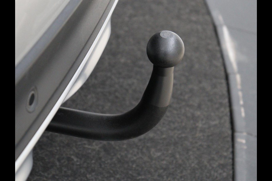 MG EHS 1.5 TGDI Edition1 | Origineel NL | Leder | Stoelverwarming | Trekhaak | Adaptive cruise | Carplay | Keyless | Camera | LED | Digital Cockpit | Climate control | PHEV | Plug In