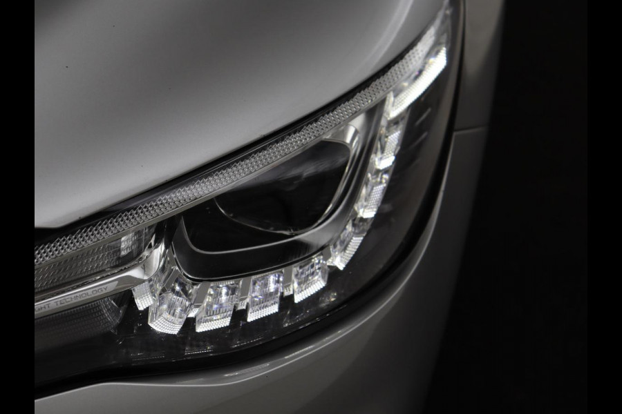 MG EHS 1.5 TGDI Edition1 | Origineel NL | Leder | Stoelverwarming | Trekhaak | Adaptive cruise | Carplay | Keyless | Camera | LED | Digital Cockpit | Climate control | PHEV | Plug In