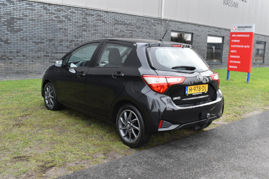 Toyota Yaris 1.5 VVT-i Active Automaat Trekhaak Parkeer camera Apple Carplay