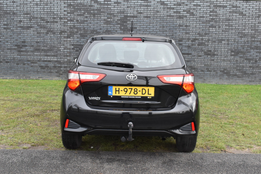Toyota Yaris 1.5 VVT-i Active Automaat Trekhaak Parkeer camera Apple Carplay