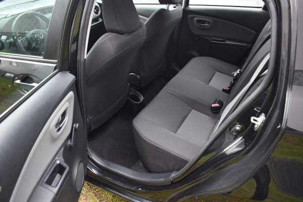 Toyota Yaris 1.5 VVT-i Active Automaat Trekhaak Parkeer camera Apple Carplay