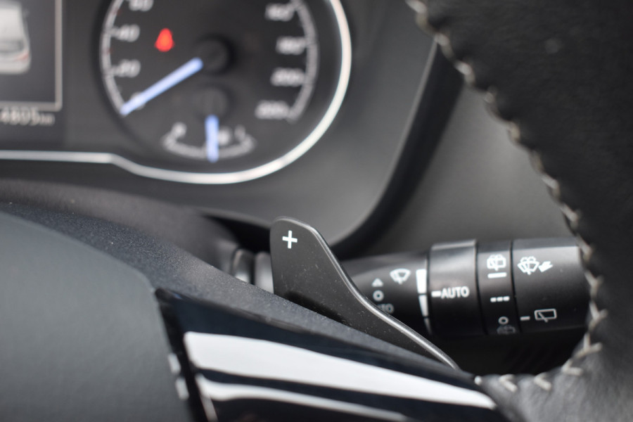 Toyota Yaris 1.5 VVT-i Active Automaat Trekhaak Parkeer camera Apple Carplay