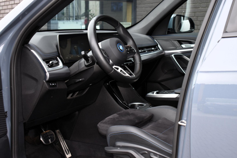 BMW X1 xDrive25e Plugin Hybrid 245PK Aut. M-Sport | LED | Navi | Camera | Stoelverw. | Incl. garantie