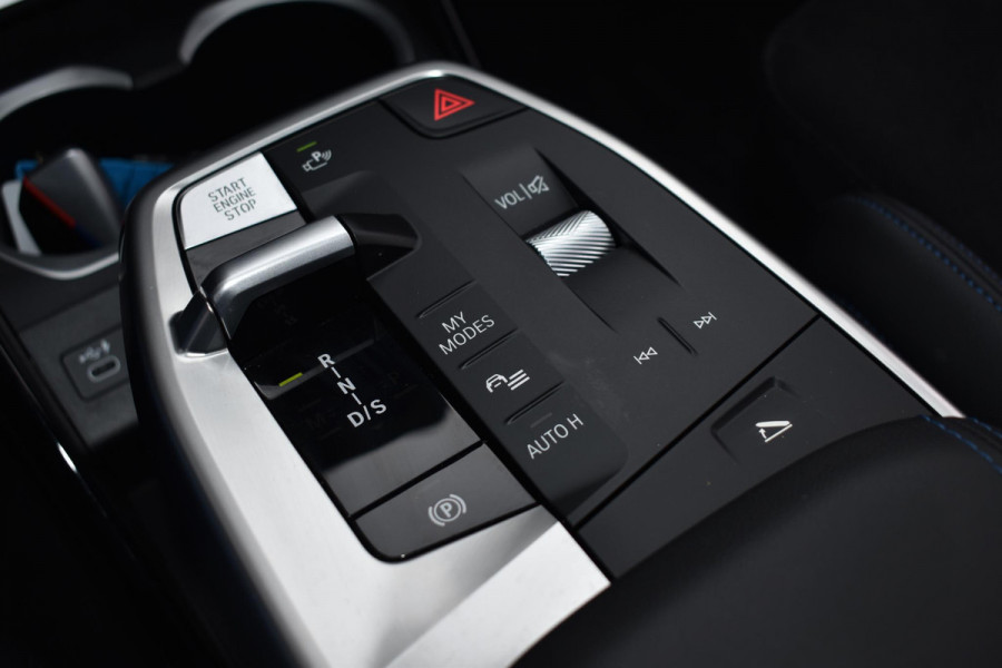 BMW X1 xDrive25e Plugin Hybrid 245PK Aut. M-Sport | LED | Navi | Camera | Stoelverw. | Incl. garantie