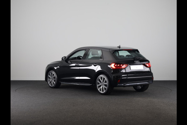 Audi A1 Sportback Advanced edition 25 TFSI 95 pk | Parkeerhulp plus | Automatische airco | Apple carplay | Dak in contrast kleur |