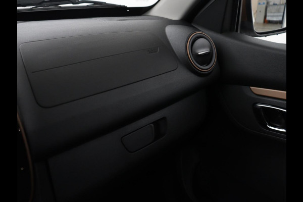 Dacia Spring Extreme 27 kWh | Leder | Carplay | Camera | Airco | Navigatie | Parkeerhulp | Speedlimiter | Bluetooth