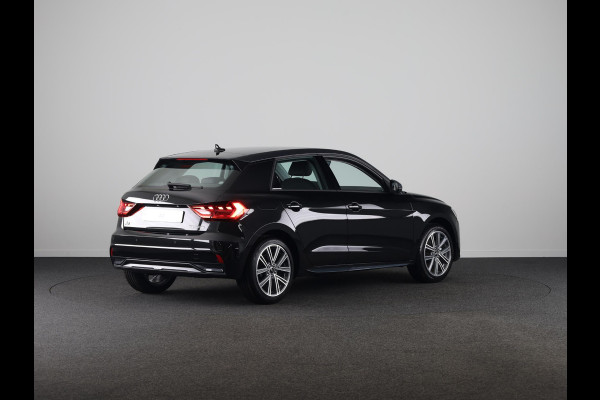 Audi A1 Sportback Advanced edition 25 TFSI 95 pk | Ledlampen voor en achter | Sportstoelen voor | Ambient verlichting | Buiten spiegels inklapbaar |
