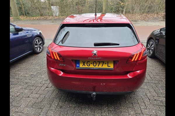 Peugeot 308 1.2 PureTech Allure | 2E EIGENAAR | 12MND GARANTIE | PANO DAK | NAVI | NW DISTR RIEM | TREKHAAK |
