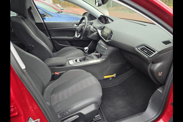 Peugeot 308 1.2 PureTech Allure | 2E EIGENAAR | 12MND GARANTIE | PANO DAK | NAVI | NW DISTR RIEM | TREKHAAK |