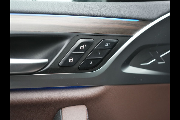 BMW X3 xDrive30e Luxury Line Plug In Hybrid 293pk Dealer O.H. PHEV | Trekhaak Af Fabriek | Camera | Adaptief Onderstel | Lederen Sportstoelen Memory & Verwarmd | Hifi Sound | Sfeerverlichting | Blis | Apple Carplay | Keyless | Navigatie | DAB |