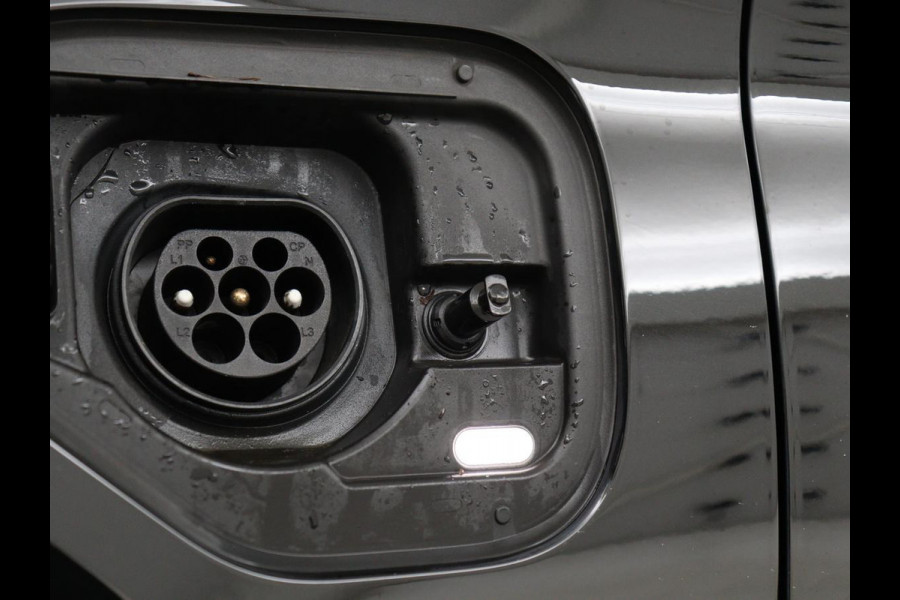 CUPRA Leon 1.4 e-Hybrid VZ Business | 245pk | Origineel NL | Trekhaak | Stuurverwarming |  Carplay | Adaptive cruise | Sfeerverlichting | Navigatie | Parkeerhulp | Keyless | PHEV | Plug In