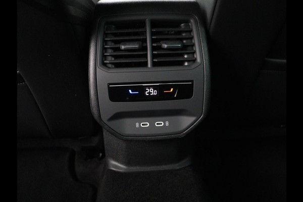 CUPRA Leon 1.4 e-Hybrid VZ Business | 245pk | Origineel NL | Trekhaak | Stuurverwarming |  Carplay | Adaptive cruise | Sfeerverlichting | Navigatie | Parkeerhulp | Keyless | PHEV | Plug In