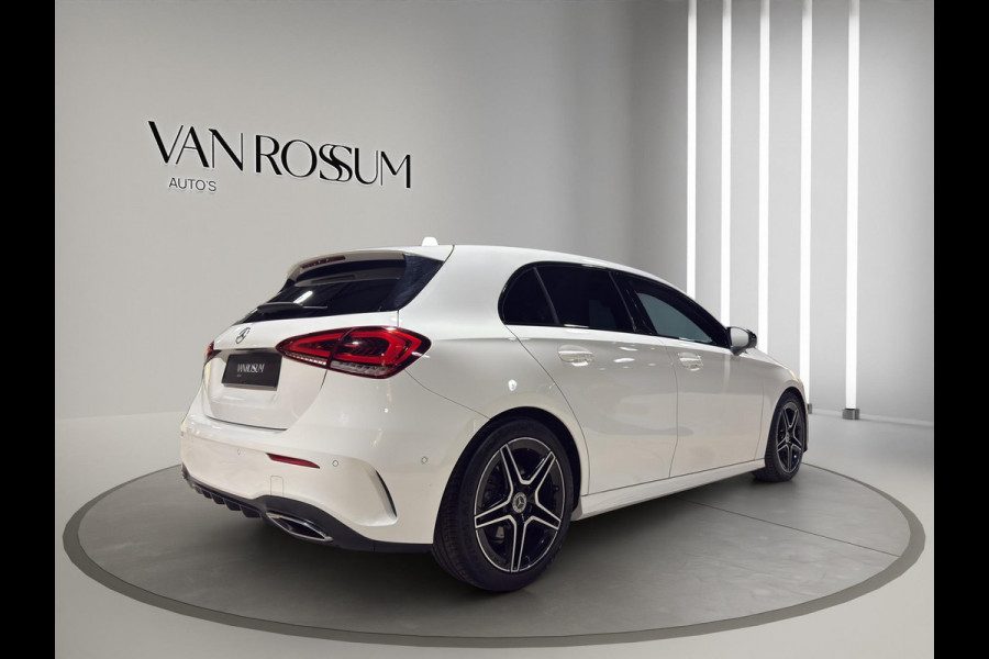 Mercedes-Benz A-Klasse 220 Premium Plus AMG | Sfeer | 18"| Camera | Stoelverw | Parkeersensors | Burmester | Matrix |