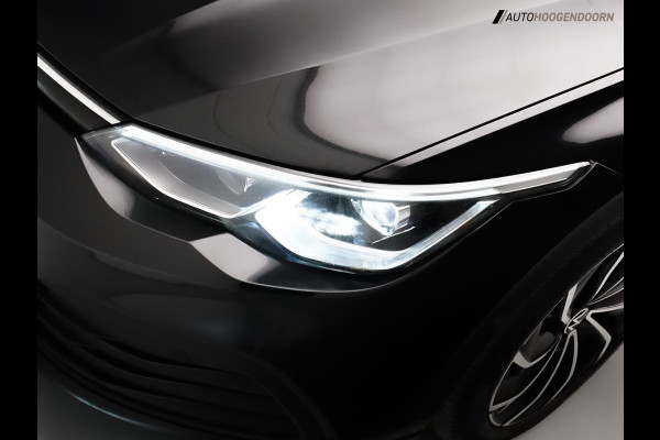 Volkswagen Golf 1.5 TSI Life Business Sport (ALCANTARA,PANORAMA-SCHUIFDAK,MEMORY STOELEN,ADAPTIVE CRUISE,SFEERVERLICHTING,CAMERA)