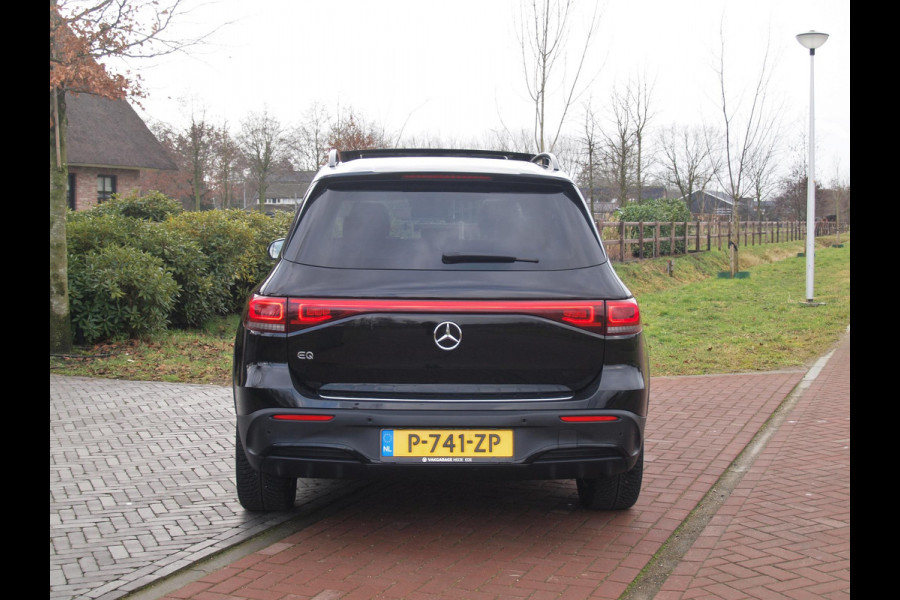 Mercedes-Benz EQB 250 AMG Line 67 kWh | SOH 95% | Panoramadak | Head-Up Display | 360 Camera | Sfeerverlichting |