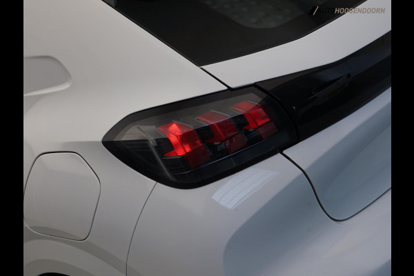 Peugeot 208 1.2 PureTech Active pack Sport (APPLE CARPLAY,LED,PARKEERSENSOREN,SPORTSTOELEN,CLIMATE,CRUISE,LM-VELGEN,NIEUWE APK)