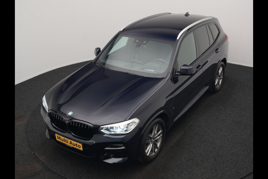 BMW X3 xDrive30e M Sport Plug In Hybrid 293pk Dealer O.H. PHEV | Head Up | 360 Camera | Lederen Sportstoelen Verwarmd | Sfeerverlichting | Keyless | Blis | Virtual | Navigatie | DAB | Cruise Control | Carbon Schwarz Metallic |