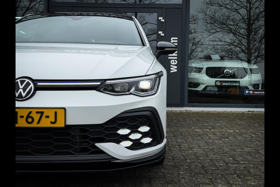 Volkswagen Golf 1.4 eHybrid GTE |GTI Look|Pano|Head-Up|Keyless|Camera|Carplay