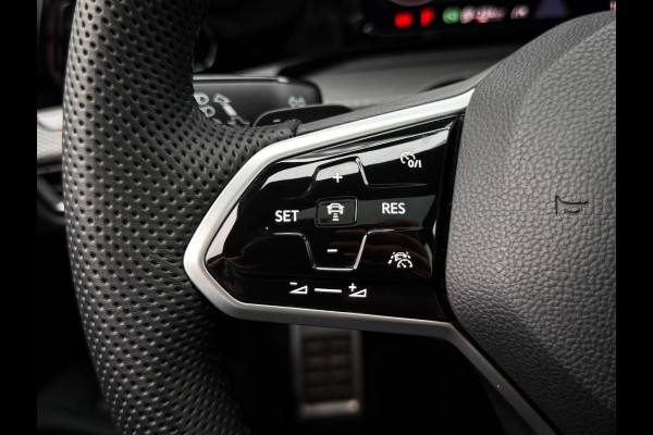 Volkswagen Golf 1.4 eHybrid GTE |GTI Look|Pano|Head-Up|Keyless|Camera|Carplay