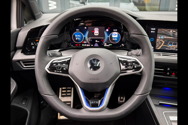 Volkswagen Golf 1.4 eHybrid GTE |GTI Look|Pano|Head-Up|Keyless|Camera|Carplay