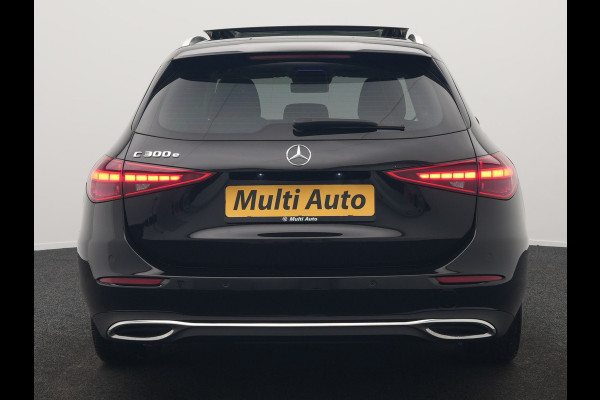 Mercedes-Benz C-Klasse Estate 300 e Avantgarde Plug In Hybrid 313pk Dealer O.H. PHEV | Panodak | 360 Camera | Lederen Sportstoelen & Stuur Verwarmd | Sfeerverlichting | Apple Carplay | Blis | Navigatie | Cruise Control | Virtual | DAB |