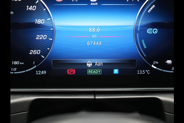Mercedes-Benz C-Klasse Estate 300 e Avantgarde Plug In Hybrid 313pk Dealer O.H. PHEV | Panodak | 360 Camera | Lederen Sportstoelen & Stuur Verwarmd | Sfeerverlichting | Apple Carplay | Blis | Navigatie | Cruise Control | Virtual | DAB |
