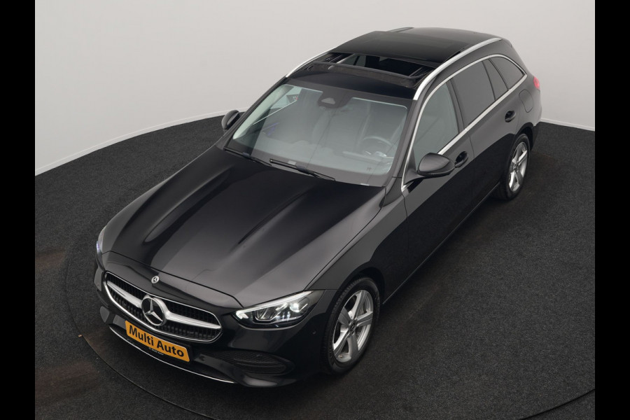 Mercedes-Benz C-Klasse Estate 300 e Avantgarde Plug In Hybrid 313pk Dealer O.H. PHEV | Panodak | 360 Camera | Lederen Sportstoelen & Stuur Verwarmd | Sfeerverlichting | Apple Carplay | Blis | Navigatie | Cruise Control | Virtual | DAB |